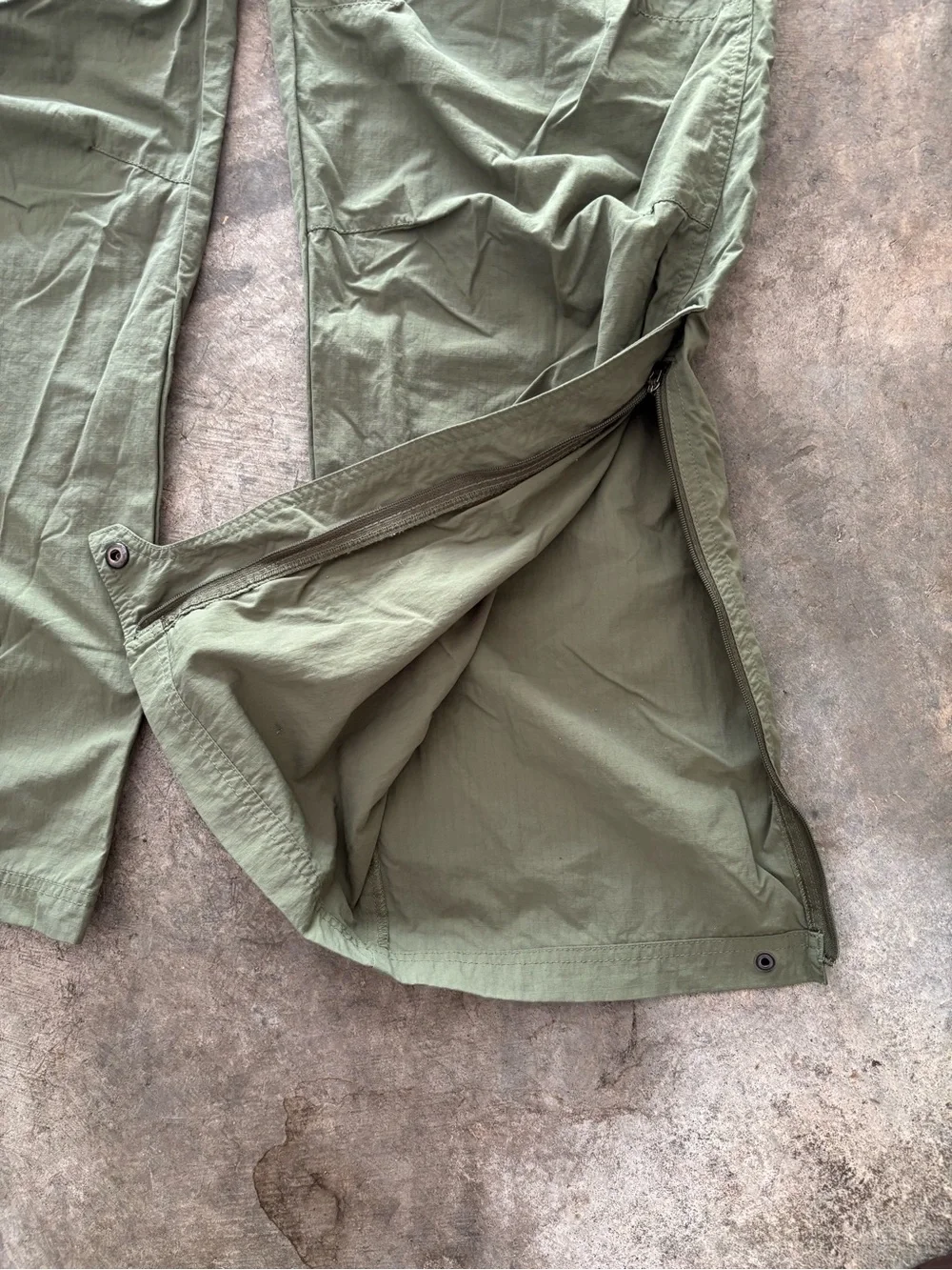 Olive Green L.L. Bean Hiking Pants size XL